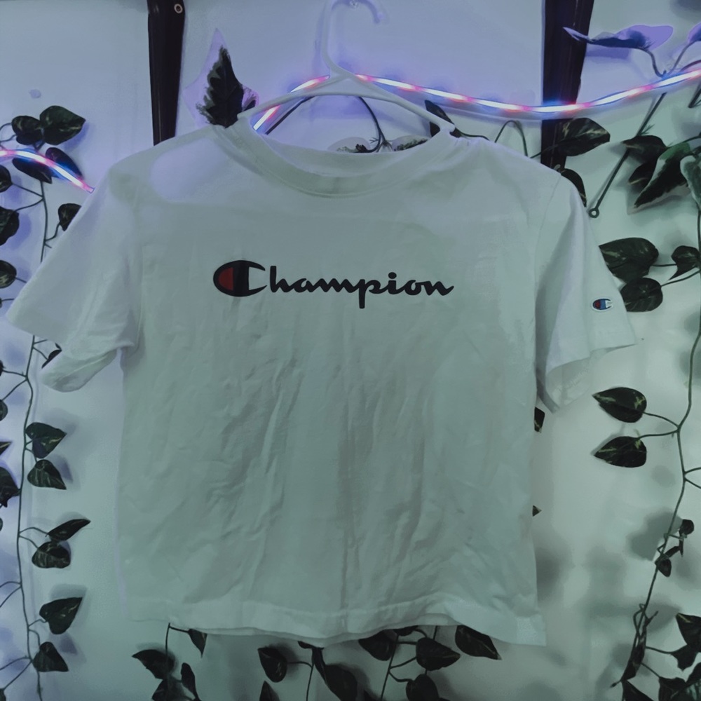 (SOLD) ☆ champion tee